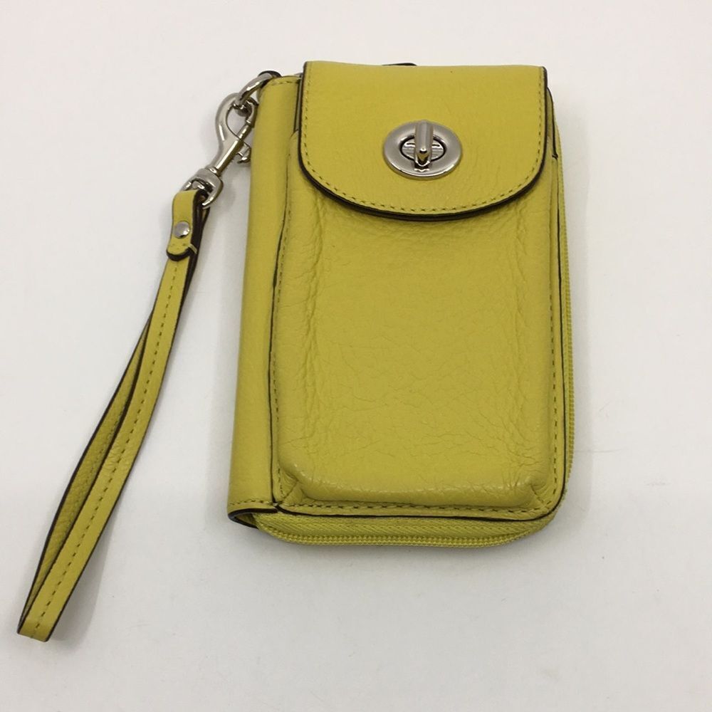 Coach Campbell Turnlock Phone Wristlet Chartreuse Pebbled Leather